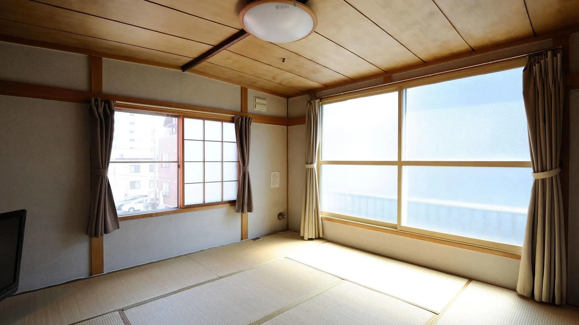 Sapporo Inn Nada 0*,  Japan